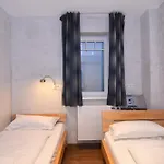 Elisabethstrasse 18, Whg 1 فيسترلاند