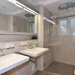 Elisabethstrasse 18, Whg 1 فيسترلاند