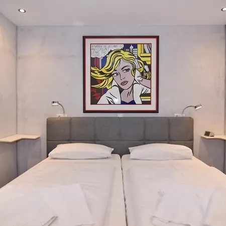 Appartement Elisabethstrasse 18, Whg 1 *