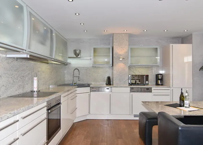 Appartement Elisabethstrasse 18, Whg 1 *